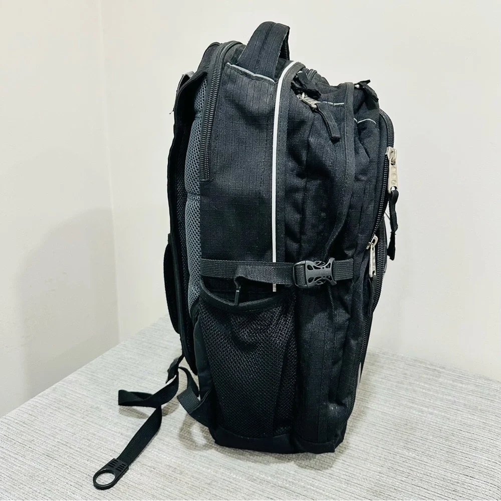 High Sierra Swerve Laptop Backpack Black -Fits up‎ to 17